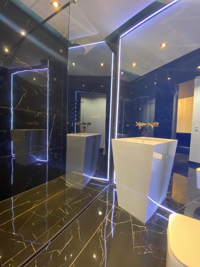 Апартаменты Apartament Z Widokiem Na Kazimierz/Forum Przestrzenie Краков Экстерьер фото